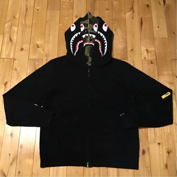 BAPE Men's A BATHING APE Space Black Shark Hoodie Full Zip Jacket Size XL - Picture 6 of 8